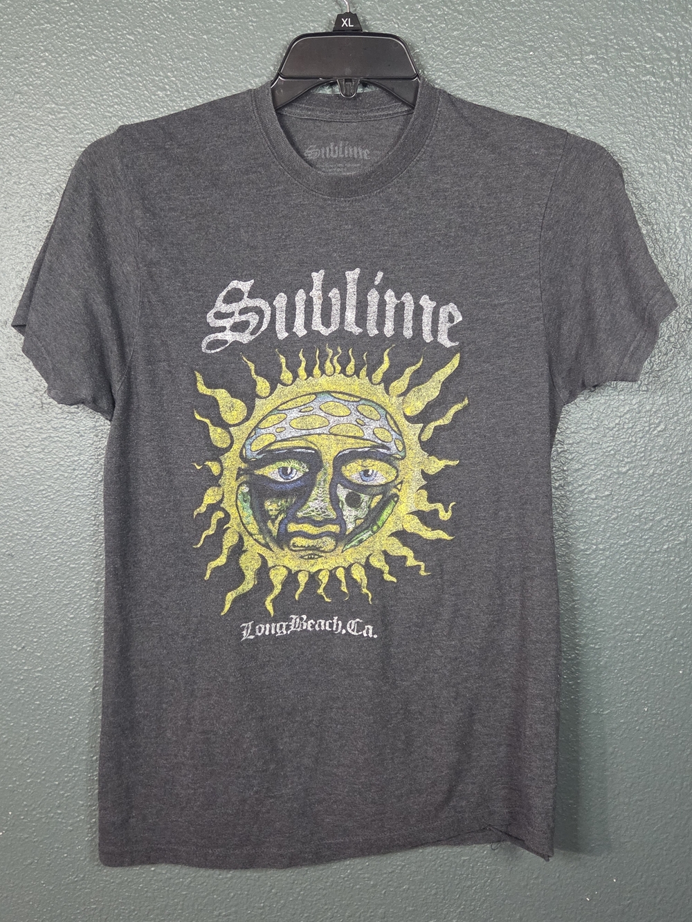 Sublime T-Shirt L Gray Logo Sun Face Graphic Music Band Long Beach Ca